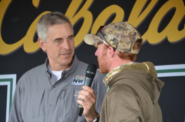 6F299248-2C1F-4CE2-B6A4-A9980D3050A3