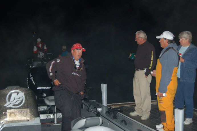 6F332FCE-7583-4DC2-824F-DF63DE71C17F