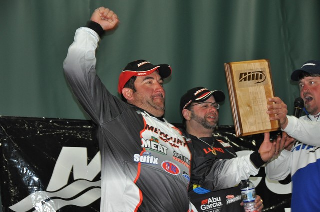 6F51D21F-2DB9-4D0D-8E0F-F3565752A510