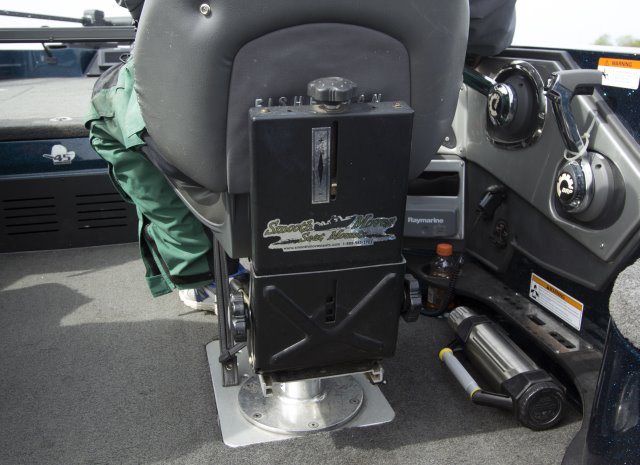 6F5BE188-1FA9-4B33-87A8-17EFF5D347BE