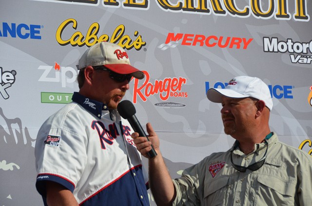 6F67E89A-3135-47B8-B0AB-BDE144E5E7E5