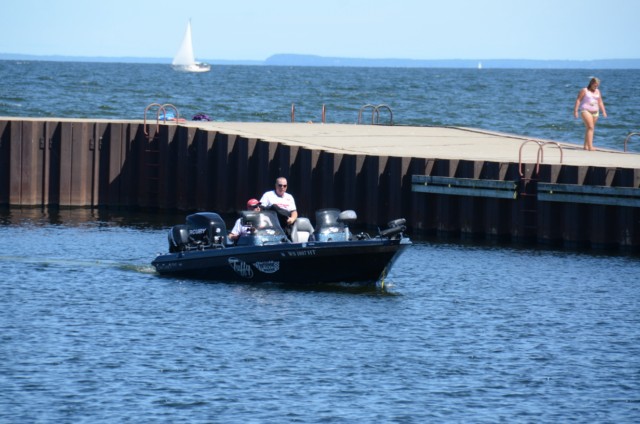 6F85494B-38C4-42B1-B08D-6573370057FE