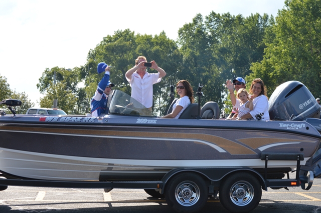 6F8B6CB8-87D3-40F6-B9C3-E8FB794A9534