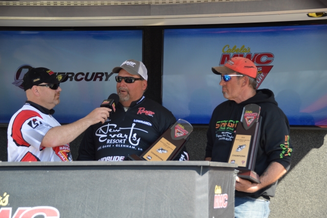 6F8E0C90-1D72-4D6F-BB60-C852AF597C5D