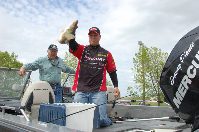 6FE18417-83DF-4F73-8106-EB0469B87A28