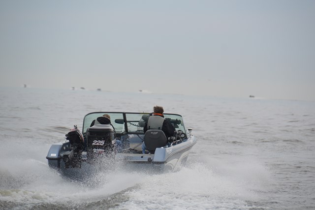 6FF5CCEC-B3B2-4D83-9B2A-24010C372AA0