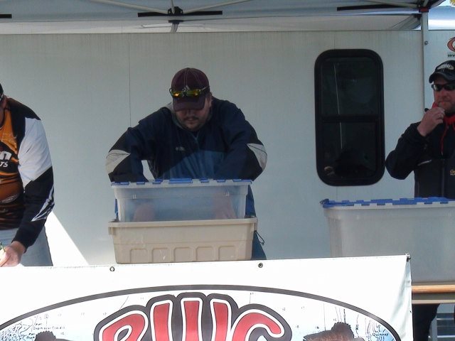 D0FBAFB5-0FD9-4D5F-B5D0-9007B6F874EF