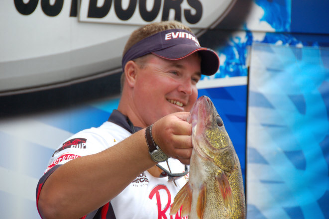 BDF53253-6122-4CEB-8240-6A725E9C1C64