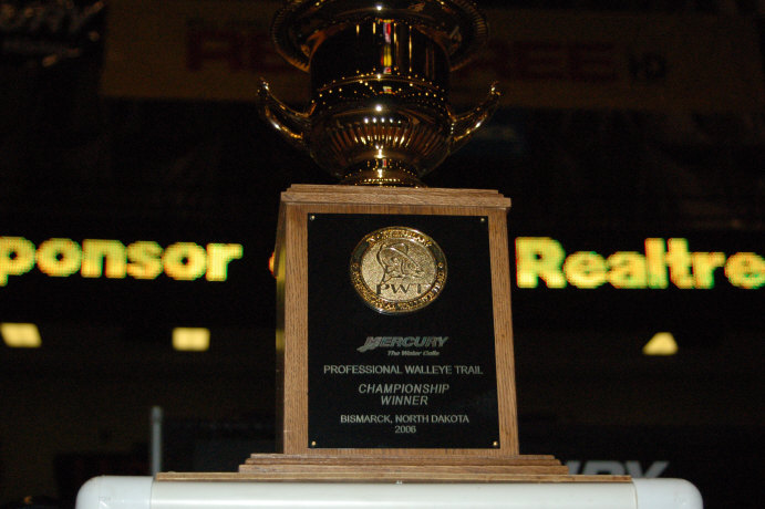 EBB02C96-2FC2-4B32-928C-822D8955CD34