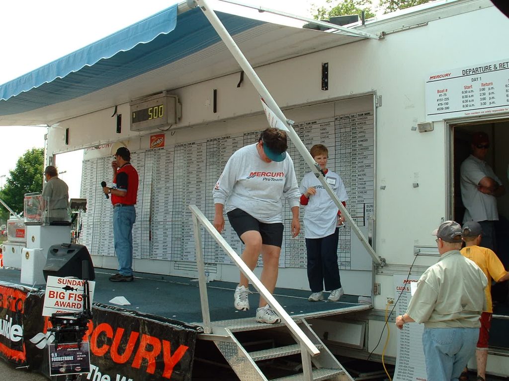 702DCF85-1FAE-4C4A-8C47-8D2E8B766662