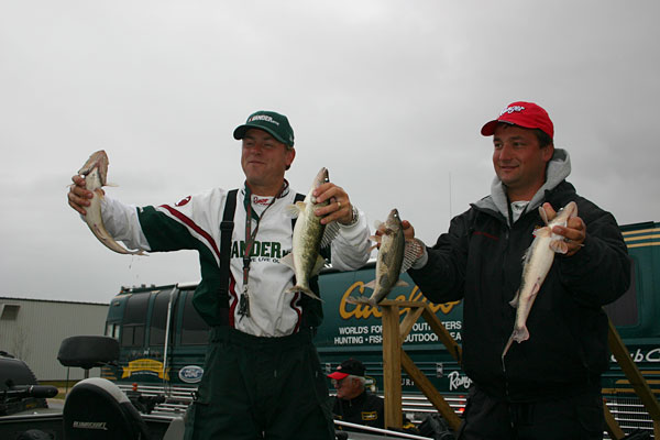 7075F473-8B4F-4E17-BA13-A421572CBA58