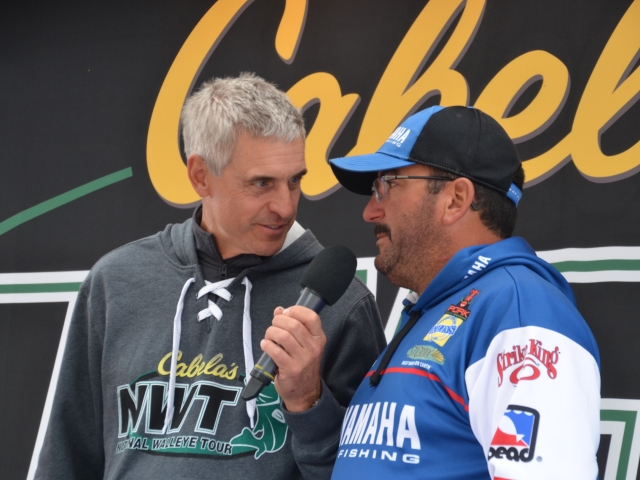 707A5299-0FD9-4A3A-B511-6C4909048311