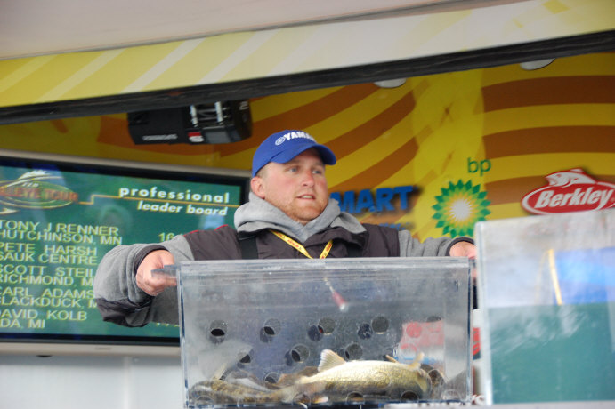 708447FD-B234-44CD-953A-14C8F5825D43