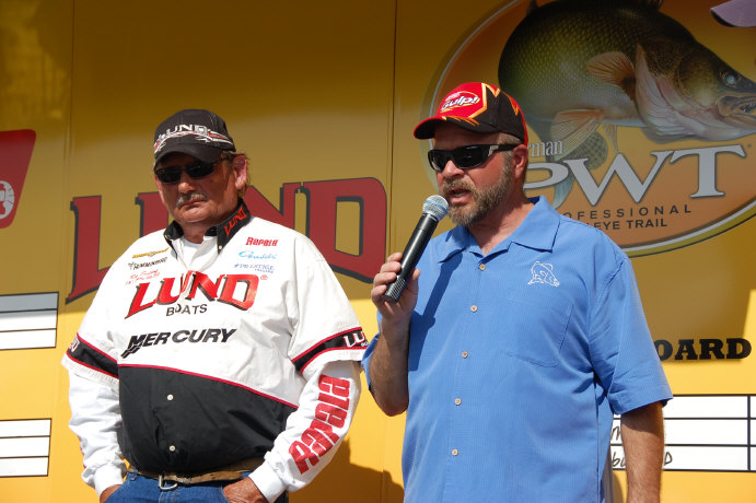 7092E0AA-FD2D-4D55-8736-BD467E8DE3F2