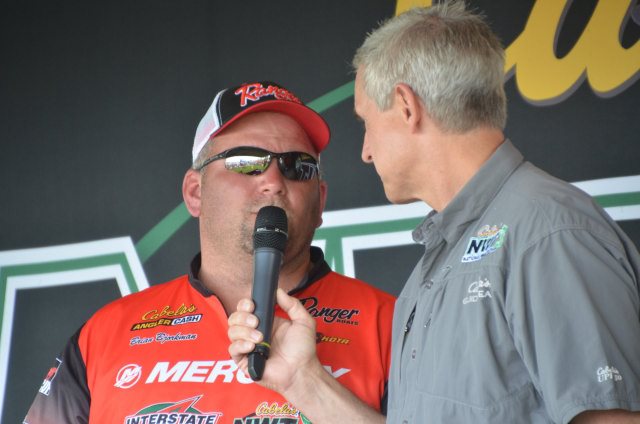 709D6D0E-3E95-4F90-9670-A55F0978861F