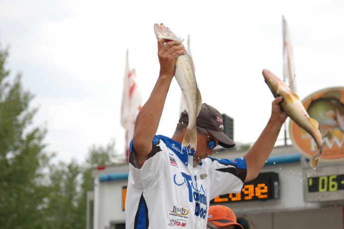 70BEE713-3EF1-448C-9DCD-2359903F02C3