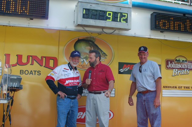 70CF9CC3-EFC9-490D-B3D2-2FC6E8A9CB07