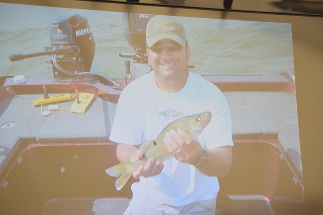 71416090-676C-45AE-9A97-FEE79D880A0F