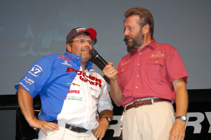 7154000F-355E-4198-93CD-927239012FE2