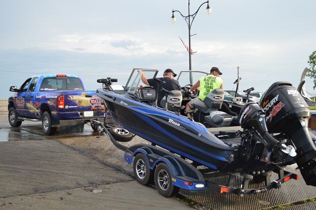 71A28856-FFE2-435A-BB9D-928740F4E79C