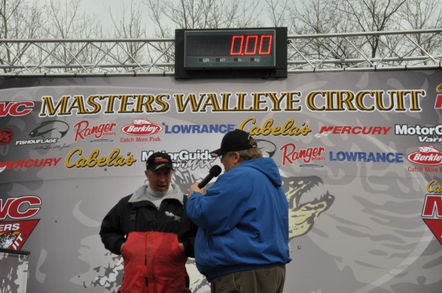 71DFC0E5-0ABF-4234-A93E-8058C32C8A42