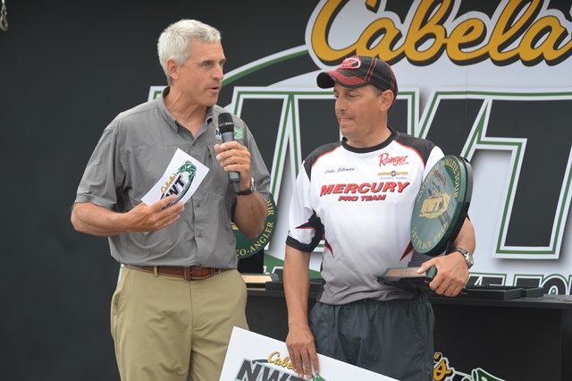 71F1BAD4-9E10-4951-A411-C483AFF9BAD3