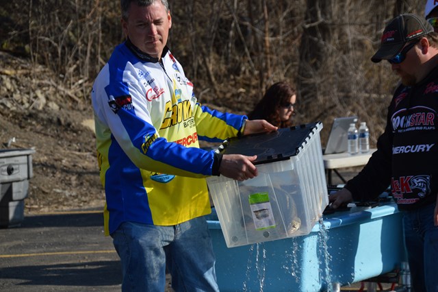 722F83E9-E66A-424D-9954-379361DEA3DE