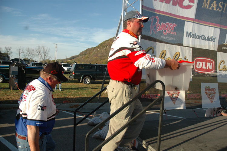 725BF88C-72A9-48D4-9C80-739990F6CD78