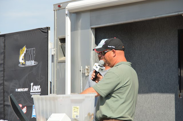 72634E7B-EB2D-434E-9DEB-0CD8EAEA86A0