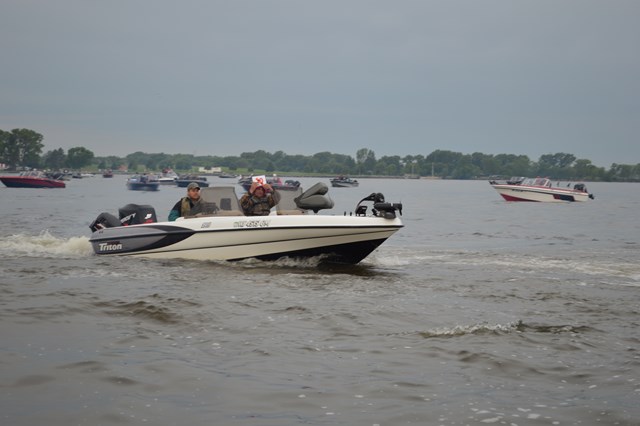 72739FED-1308-4BFF-86BA-EF0F29C283A6