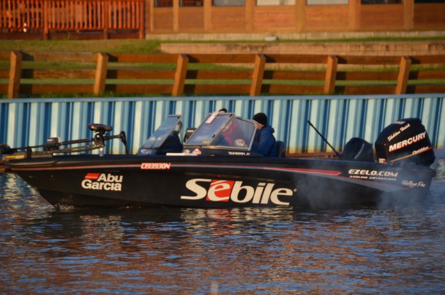 72899EE6-07CF-4990-A3C5-AA7B6CD87C6F