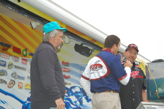 72A03051-34B3-48F4-9AC8-D9EC0947424E