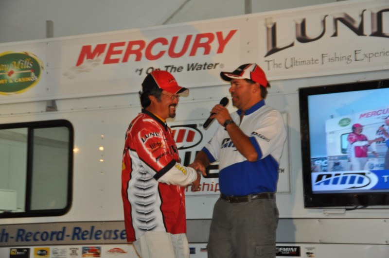 72C57B8C-3715-4310-A03B-139D52149554