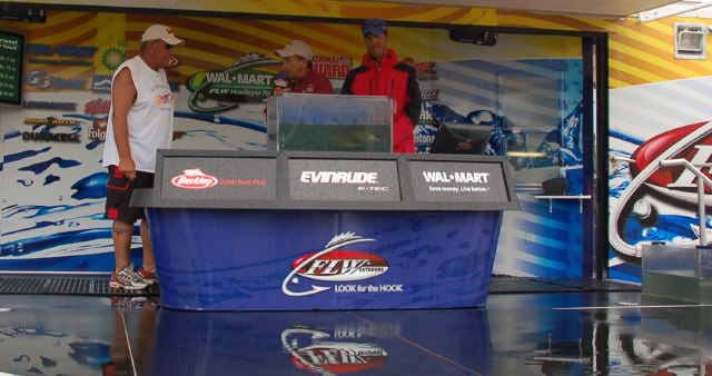 72D4B380-4EAE-4AC3-AAB8-A8AAEEC6FF2E