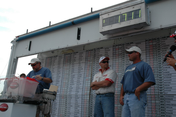 72E13575-0D01-4D54-8190-95A9388E8B11