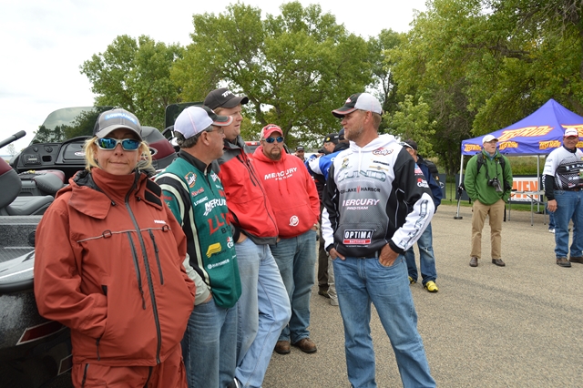 72E344A0-8FFD-4189-B273-94746B713CEF