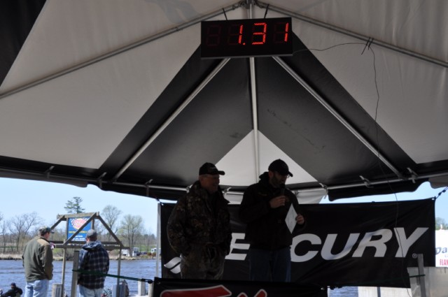 72EFAB23-12DD-4AB1-B780-A2A64D8AA841