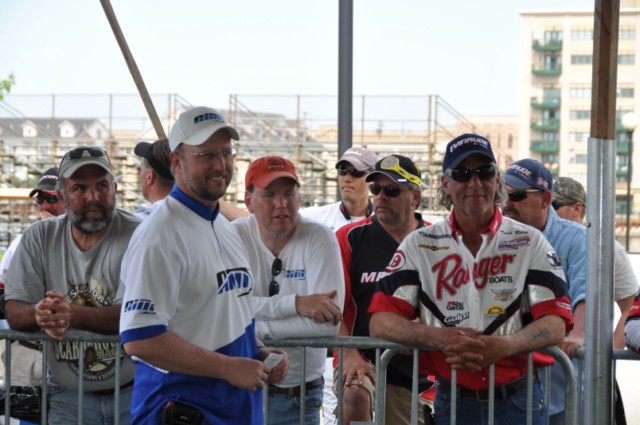 72F8195A-9D48-471A-82DA-99278C98F39A