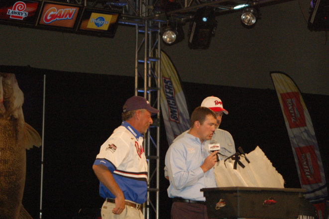 72F95267-8A36-4764-823E-AA627D50FDB2