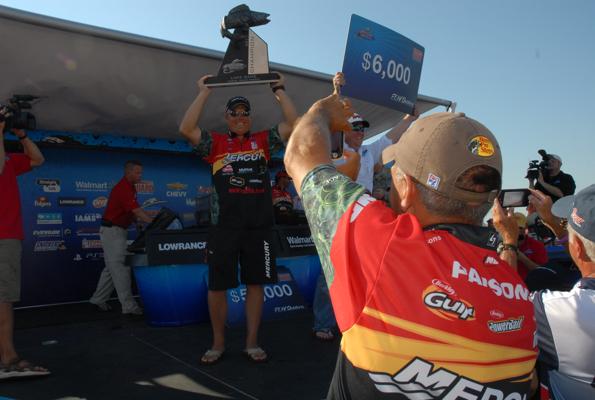 D2DEA51F-8DCF-441E-B0E0-13A96516DF79