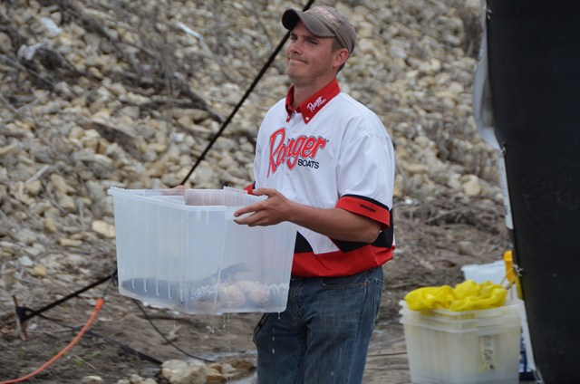 730D4CBC-F102-48E8-B866-379F152443AC