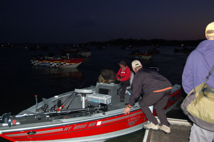 7319EFDE-E6FC-4A07-B8DF-EB8DA6D3D61C