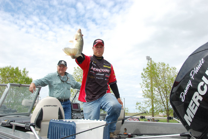 73308A13-8FBE-4EBE-A636-0034A14EB652