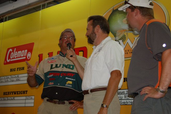 7349B1E1-BD2F-43DB-91A3-225FFCD2550A