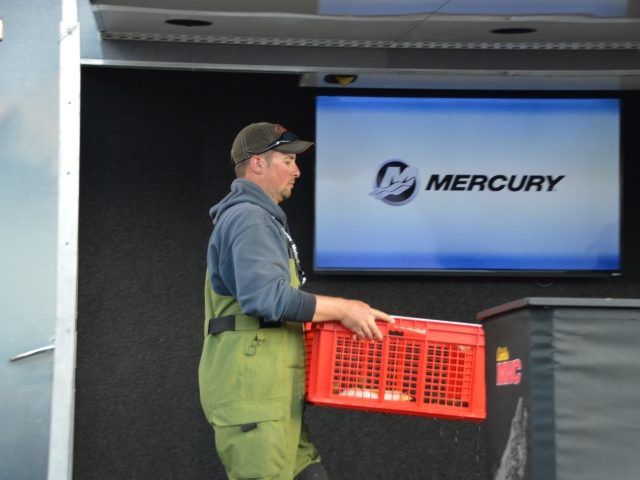 7355471C-26C9-4E9D-8A02-7292AA1EF0C4