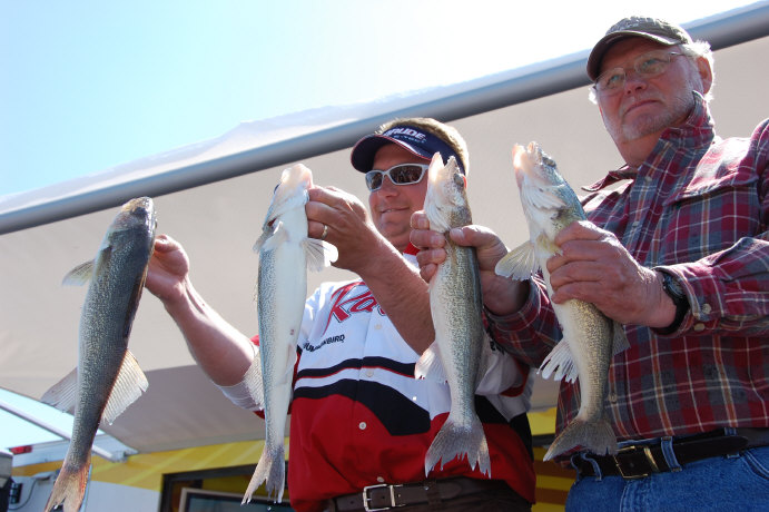 7357EE31-7F94-4208-A61E-FF550DFCDCAA