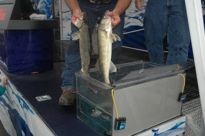 7364409E-1EFD-4C24-BCE2-C7870B1378D8