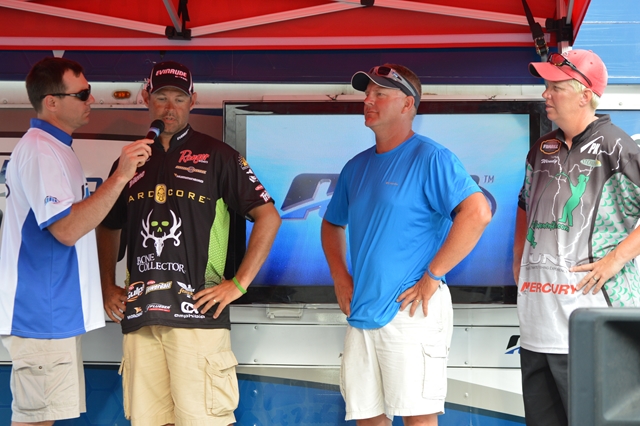 7365BE06-FF38-4C2A-A75F-806C8516E0A5