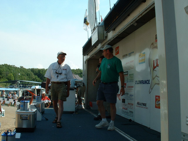 73943203-847C-45BB-BA46-C14C58092747