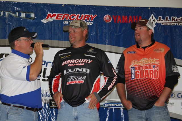 73970519-2171-4437-B76F-D1BB16C65B13